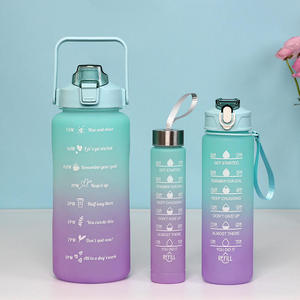 Lot de 3 Bouteilles d'Eau Motivationnelles 2L Anti-Fuite <span class=keywords><strong>en</strong></span> Plastique pour Sport, Réutilisables pour la Course à Pied avec Autocollants 3D, Idéales pour la Salle de Sport - Product Image 2