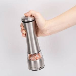 Ensemble <span class=keywords><strong>Moulin</strong></span> à épices et à poivre en acrylique électrique automatique en acier inoxydable et <span class=keywords><strong>moulin</strong></span> à sel pour accessoires de cuisine en vente en ligne sur <span class=keywords><strong>Amazon</strong></span> - Product Image 6