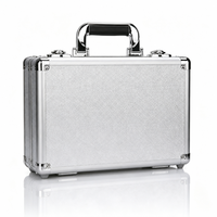 Chine Factoryr taille personnalisée verrouillable en aluminium étui de transport En Aluminium boîte à outils avec mousse