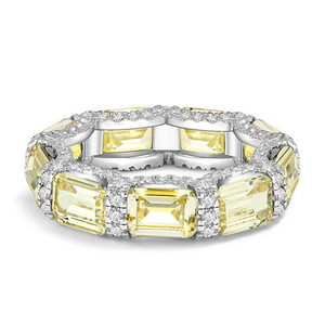 MuShan Jewelry Factory Nouvelle bague doublée d'émeraude S925 Bague en argent pur Conception de niche pour femme Bijoux en diamant à haute teneur en carbone - Product Image 3
