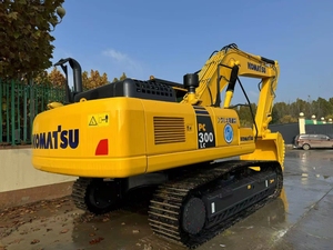 Excavatrices d'occasion KOMATSU PC300 30 tonnes du Japon en bon état à bas prix - Product Image 6