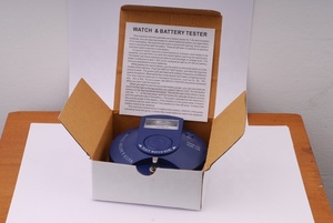 Échantillon disponible CE Personnalisé <span class=keywords><strong>Testeur</strong></span> <span class=keywords><strong>de</strong></span> batterie pour téléphone portable et montre numérique à pile <span class=keywords><strong>bouton</strong></span> 1,5V 3V - Product Image 6