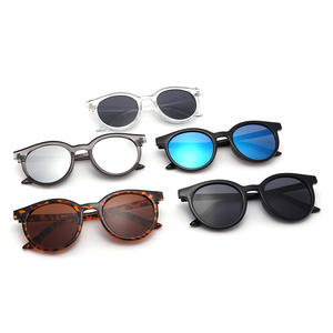 แว่นกันแดดทรงกลมสำหรับผู้หญิง รุ่น Conchen กรอบสีดำ วัสดุ PC ป้องกันรังสียูวี 400 แฟชั่นสำหรับการเดินทาง แว่นตากันแดดที่สวมใส่ได้ - Product Image 4