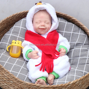 <span class=keywords><strong>40CM</strong></span> Poupée bébé en silicone <span class=keywords><strong>Reborn</strong></span> cheveux peints d'avril Mini poupée pour garçons Cadeau de Noël - Product Image 5