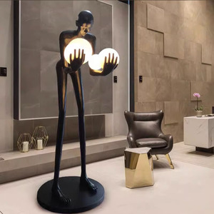 Projet d'hôtel moderne en gros décoration intérieure design créatif sculpture d'art humain balle tenant debout led lampadaire - Product Image 4
