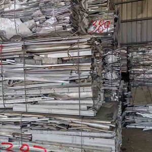 Di elevata purezza di alluminio profilo rottami di alluminio 6063 di alluminio rottami di alluminio estrusione di esportazione di rottami India corea thailea Malaysia Dubai - Product Image 5