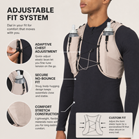 Gilet d'hydratation léger personnalisé OEM avec deux poches souples pour bouteilles, idéal pour la course en trail, le marathon et la randonnée