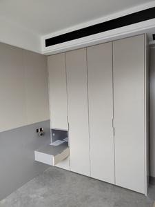 Бесплатный дизайн: современная индивидуальная деревянная гардеробная система для спальни, мебель для хранения одежды, полки, шкафы со столом - Product Image 5