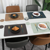 Moderne Tischsets aus PU-Leder mit Kuhfell-Optik, zweifarbig, quadratisch, Untersetzer, Tischunterlage für westliche Essteller