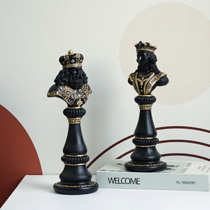 Échecs créatifs résine artisanat reine roi <span class=keywords><strong>cheval</strong></span> de guerre Figurine bureau à domicile Halloween bureau cadeau d'affaires - Product Image 3