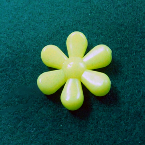 AA0268 Flower <b>Needle</b> <b>threader</b> |Yellow Plastic Flower <b>Needle</b> <b>Threader</b> for Sewing Accessory Simple Round Shape Colorful Design - Product Image 1