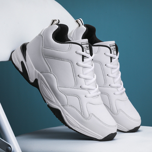 Chaussures de jogging personnalisées pour hommes, noires et blanches, pour la marche et la course quotidiennes - Product Image 3