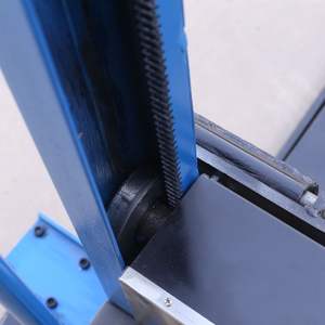 Высококачественный электрический самозагружающийся вилочный погрузчик грузоподъемностью 0,5 тонны, высотой подъема 1,6 м, с регулируемой батареей 48В 15 Ач и навесным оборудованием - Product Image 2