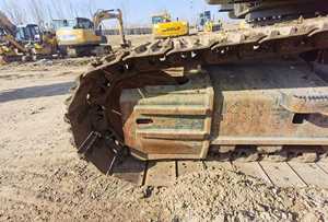 Excavatrice d'occasion Zoomlion 205 de 20 tonnes, en excellent état, avec remise commerciale, pompe de boîte de vitesses Isuzu d'origine, excavatrice sur chenilles à vendre - Product Image 6