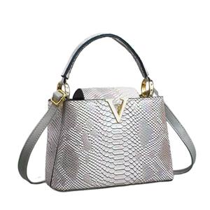 Tas Selempang Kulit Mewah Gaya Korea Terbaru 2025, Tas Bahu Desainer Trendi nan Eksklusif, Tas Tote Fashion Grosir - Product Image 1