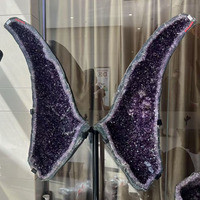 Magnifique paire d'ailes en cristal d'améthyste, géodes de quartz naturel en forme de papillon avec support métallique pour la décoration intérieure