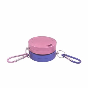 Broyeur à herbes manuel portable en alliage d'aluminium, broyeur à tabac multi-couches en métal, mousqueton, coloré, format de poche, luxe - Product Image 3