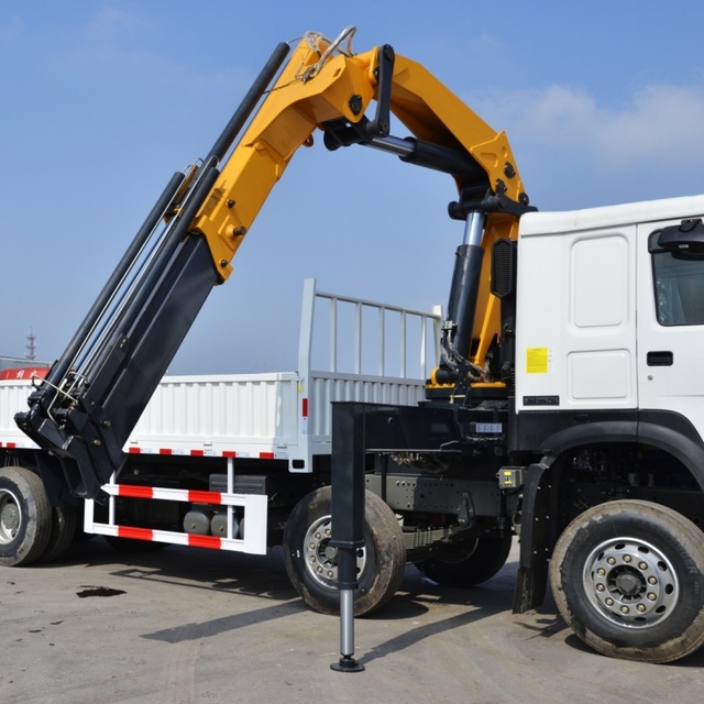 Articulated 8 Ton Truck Mounted Knuckle Boom Crane 10m Lifting Height High Efficiency Pump Gearbox for Urban Construction