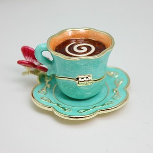Scatola Portaoggetti Stile Europeo per Bomboniere, Tazza da Caffè Smaltata con Decorazione a Farfalla, Nuovo Stile di Portagioie - Product Image 6