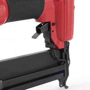 Offre Spéciale Outils Électroportatifs : Cloueurs et Agrafeuses Pneumatiques pour Bois (Clous Brad, Agrafes Couronne) - Cloueuse Électrique et Agrafeuse Pneumatique - Product Image 6