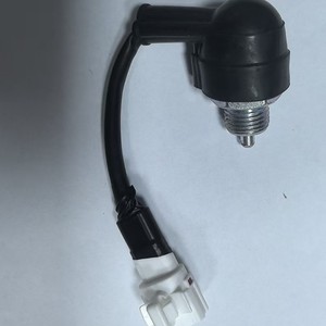 Interruptor de luz de freno Toyota 84210-BZ070, hierro chapado en zinc de 12V para reemplazo y reparación - Product Image 4