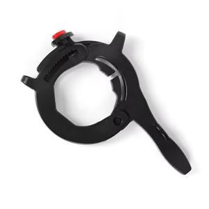 Asistencia de control de <span class=keywords><strong>crucero</strong></span> del acelerador, control de <span class=keywords><strong>crucero</strong></span> de motocicleta antifatiga Abrazadera de acelerador Bloqueo de acelerador con botón de liberación rápida - Product Image 6