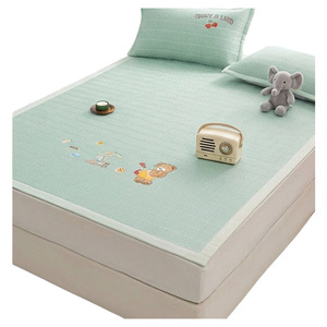 แผ่นรองนอนเย็น LIFE HOME รุ่น Ice Silk ขนาด 0.9 เมตร แบบพับได้ สไตล์โมเดิร์น สำหรับผู้ใหญ่และนักเรียน - Product Image 1