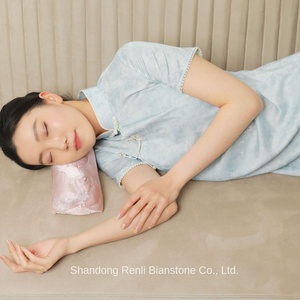 Coussin à base de granules de pierre Bian de Surabaya, soutien cervical et lombaire, style traditionnel chinois, en satin de soie, fabriqué à <span class=keywords><strong>Sishui</strong></span> - Product Image 4
