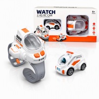 Mobil Mini R/C QS Mainan Anak Hadiah Ulang Tahun Kendaraan Remote Control