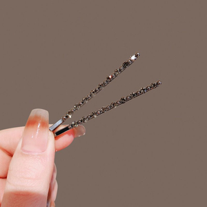 Nouvelle Pince à Cheveux Femme 2026, Design de Niche Populaire, Luxe Léger, Strass Noirs, Bijou de Mode Élégant, Vente en Gros - Product Image 2