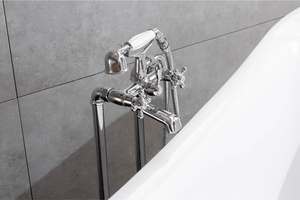 Bañera Moderna Independiente SICO con Patas de Garra, Fabricada en Fibra de Vidrio y Acrílico, con Certificación CE y Desagüe, Ideal para Hoteles - Product Image 4