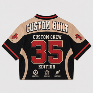 T-shirt de football personnalisé avec logo, col en V oversize, empiècements en maille, imprimé graphique respirant, coupe ample, streetwear pour homme - Product Image 2
