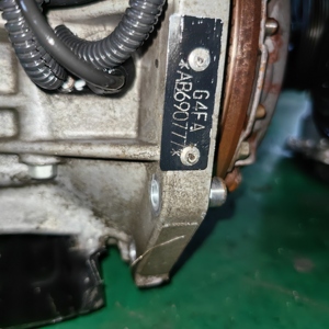 Motor completo de gasolina usado COREA G4FA para motor original HYUNDAI - Product Image 6