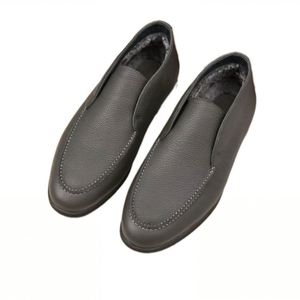 Chaussures en cuir décontractées pour hommes, style italien, à enfiler, pour la marche en toute simplicité. - Product Image 2