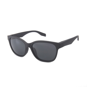 Gafas de Sol Polarizadas Retro de Moda con Armazón Completo TR90 para Mujer, Estilo Europeo y Americano, Exclusivas de Fábrica, Venta Directa, Xiamen - Product Image 6