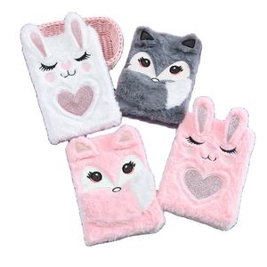 Carnet A5 <span class=keywords><strong>en</strong></span> peluche d'hiver, dessin animé, moelleux, fille, carnet mignon, journal intime, renard, petit animal <span class=keywords><strong>en</strong></span> peluche, carnet pour élèves du primaire - Product Image 1