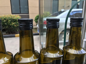 Máquina Tapadora de Roscas Eléctrica Totalmente Automática de Alta Precisión para Botellas de Plástico de Alimentos y Cosméticos, 1 Año de Garantía - Product Image 5