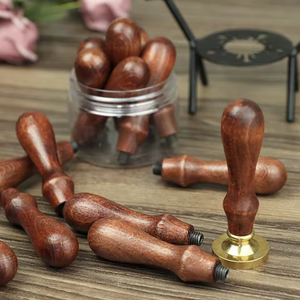 1psc Joint de peinture au feu Manche en <span class=keywords><strong>bois</strong></span> Poignée en <span class=keywords><strong>bois</strong></span> de rose clair Accessoires universels de taille de joint Accessoires remplaçables - Product Image 1