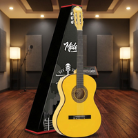 Gitar Klasik 4/4 WARNA KUNING dengan Leher Sapele, Truss Rod yang Dapat Disesuaikan, Top Spruce, Finishing Gloss, Dilengkapi Tas Gig Lembut |   Midex CG-270YLW