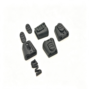 Bloqueurs de cordon en plastique noir séparés, taille de trou 0,35 cm, pinces de serrage réglables pour cordons de sweats à capuche et sacs à dos - Product Image 1