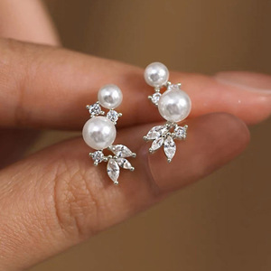 Eleganti Orecchini a Perno a Forma di Occhio per Donne, Accessori per Orecchie Semplici per Uso Quotidiano - Product Image 5