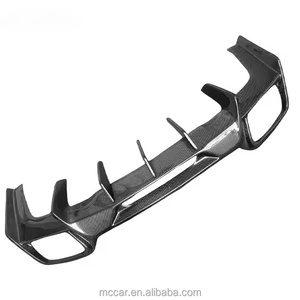 Parachoques de coche de fibra de carbono de alta calidad adecuado para <span class=keywords><strong>Mercedes</strong></span> Benz <span class=keywords><strong>AMG</strong></span> GT <span class=keywords><strong>GTC</strong></span> GTS difusor de parachoques trasero de fibra de carbono - Product Image 3