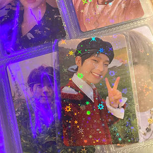 ホログラム プラスチック製 シングル カードスリーブ ウォレット 男女兼用 ビジネス クレジットカード プロテクター ホルダー 学生バス <span class=keywords><strong>ID</strong></span>カード 保護バッグ - Product Image 6