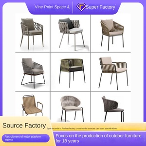 Ensemble de <span class=keywords><strong>table</strong></span> et de chaises d'extérieur modernes avec rotin en alliage d'aluminium pour cour et balcon - Product Image 6