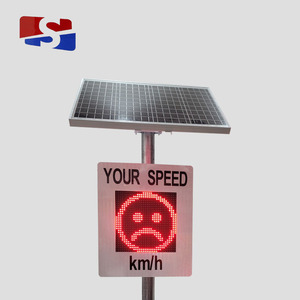 เครื่องวัดความเร็วหน้าจอ LED พลังงานแสงอาทิตย์แบบพกพาป้ายเรดาร์จำกัดความเร็วเพื่อความปลอดภัยทางถนน - Product Image 2