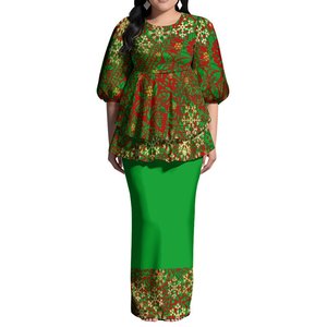Abiti Maxi Puletasi con Stampa Natalizia, Vestito Personalizzato da Donna con Maniche a Palloncino e Strati di Volant, Set di 2 Pezzi in Stile Samoano Polinesiano - Product Image 4