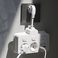 Extensor de Enchufe de Pared Estándar Europeo con Interruptores Independientes, 2 Tomas de Corriente Alterna + 2 Puertos USB-A + 2 Puertos de Carga Tipo-C, Certificado CE