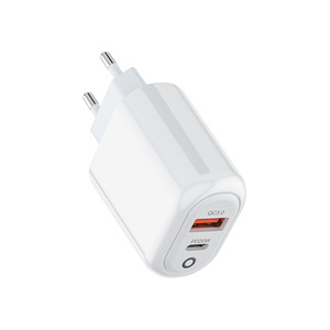 <span class=keywords><strong>Cargador</strong></span> USB de doble puerto PD <span class=keywords><strong>tipo</strong></span> <span class=keywords><strong>C</strong></span> de 20W, adaptador de corriente de carga rápida QC3.0, enchufe de EE. UU. UE para dispositivos <span class=keywords><strong>Apple</strong></span>, Huawei Android - Product Image 1