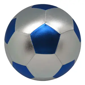 Vendita calda gonfiabile colorato lucido in tessuto pvc palla pallone da calcio e pallavolo per il regalo e la promozione