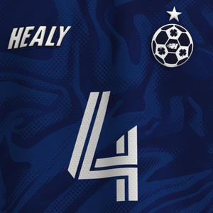 Camiseta Deportiva HEALY Azul Marino y Negra con Estampado Americano en Malla, Manga Corta, Cuello en V, Transpirable y Holgada para Fútbol - Product Image 5